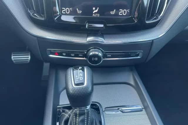 Volvo XC60 (2018) thumbnail 29