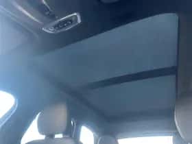 Volvo XC60 (2018) thumbnail 31