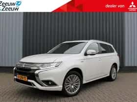 Mitsubishi Outlander (2021)