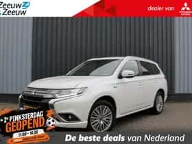 Mitsubishi Outlander (2021) thumbnail 1