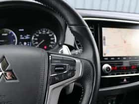Mitsubishi Outlander (2021) thumbnail 21
