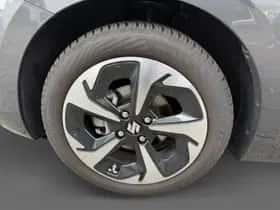 Suzuki Swift (2025) thumbnail 14