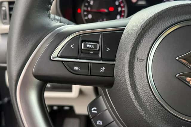 Suzuki Swift (2025) thumbnail 17