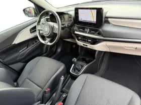 Suzuki Swift (2025) thumbnail 3