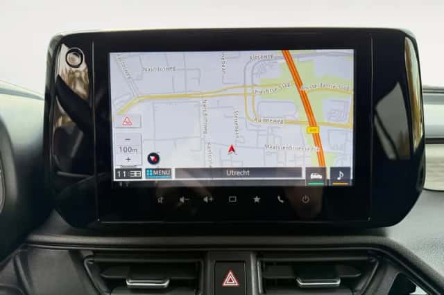 Suzuki Swift (2025) thumbnail 21