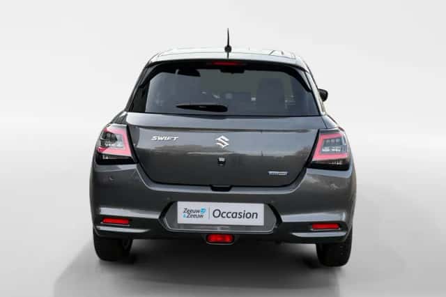 Suzuki Swift (2025) thumbnail 9