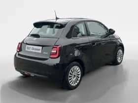 Fiat 500 (2021) thumbnail 2