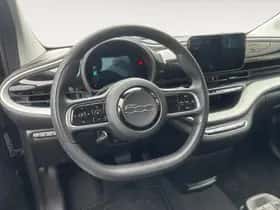 Fiat 500 (2021) thumbnail 16