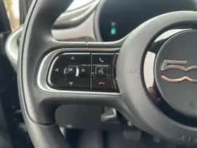 Fiat 500 (2021) thumbnail 17