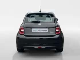Fiat 500 (2021) thumbnail 9