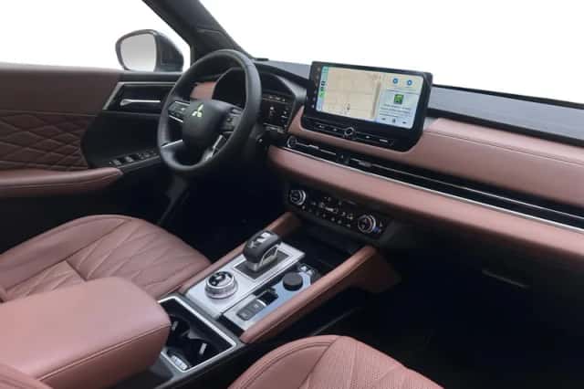 Mitsubishi Outlander (2025) thumbnail 11