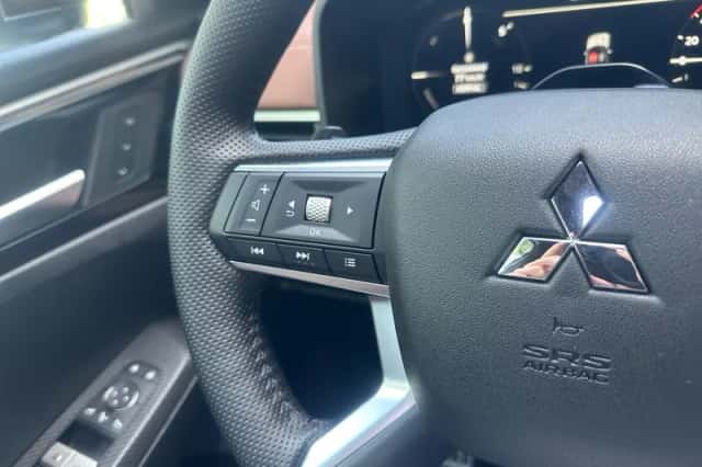Mitsubishi Outlander (2025) thumbnail 20