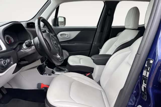 Jeep Renegade (2019) thumbnail 12