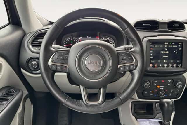 Jeep Renegade (2019) thumbnail 17