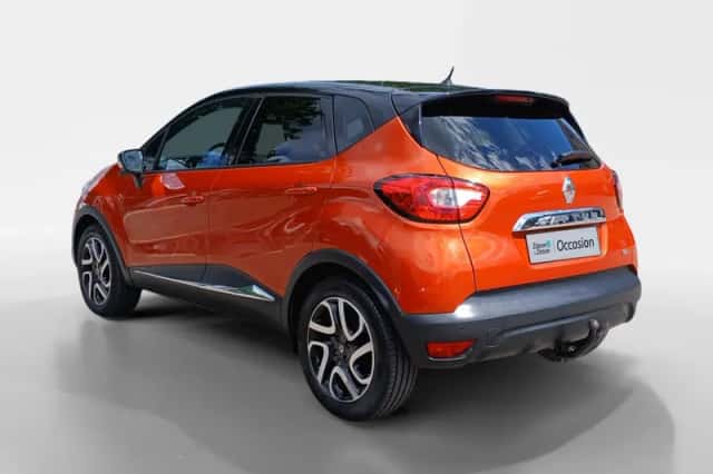 Renault Captur (2015) thumbnail 3
