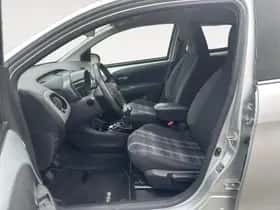 Peugeot 108 (2018) thumbnail 11