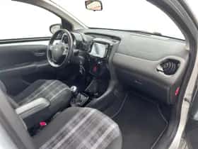 Peugeot 108 (2018) thumbnail 10