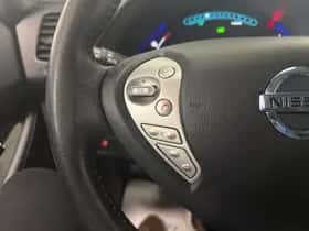 Nissan Leaf (2018) thumbnail 16