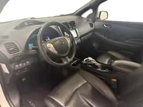 Nissan Leaf (2018) thumbnail 6