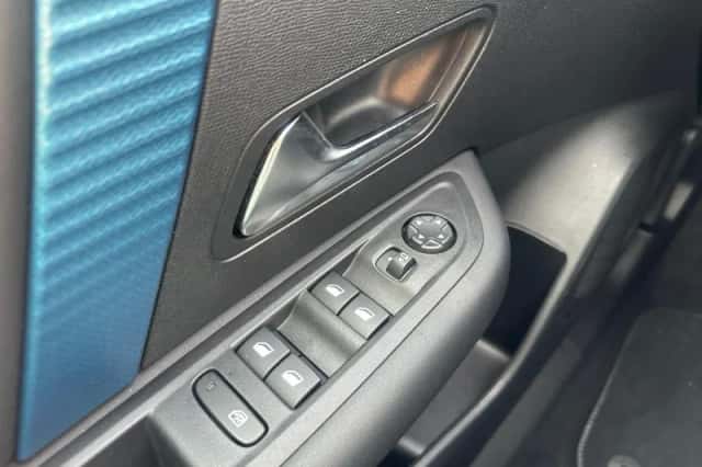 Citroën ë-C4 (2022) thumbnail 25