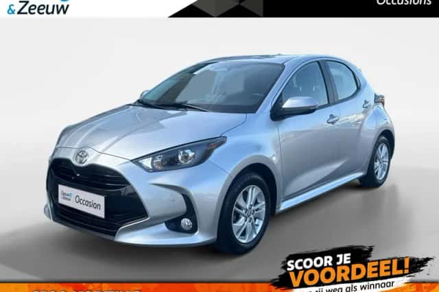 Toyota Yaris (2025) thumbnail 1