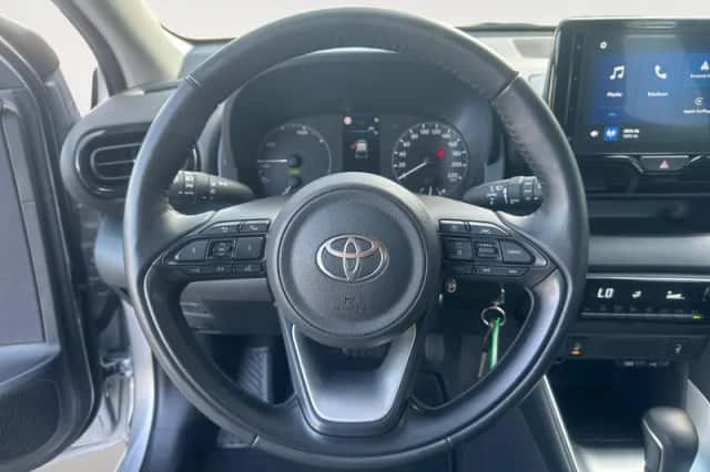 Toyota Yaris (2025) thumbnail 16