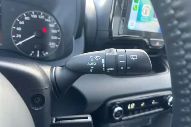 Toyota Yaris (2025) thumbnail 25