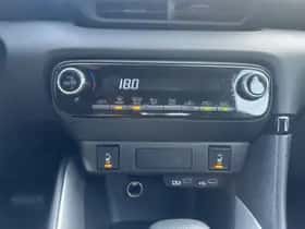 Toyota Yaris (2025) thumbnail 27