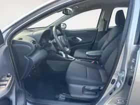 Toyota Yaris (2025) thumbnail 5