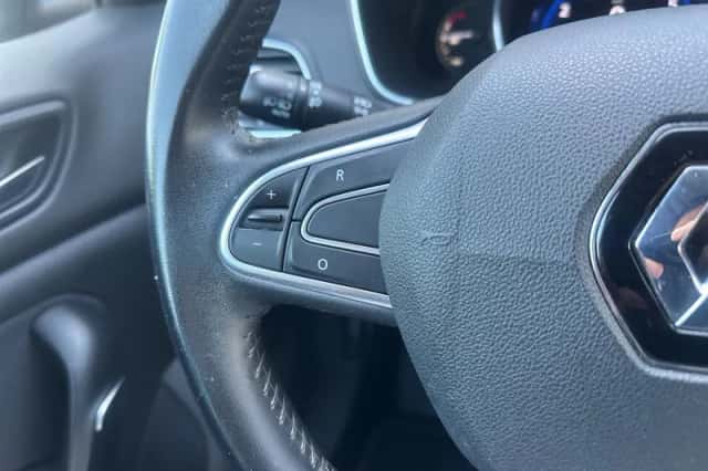 Renault Mégane (2018) thumbnail 18