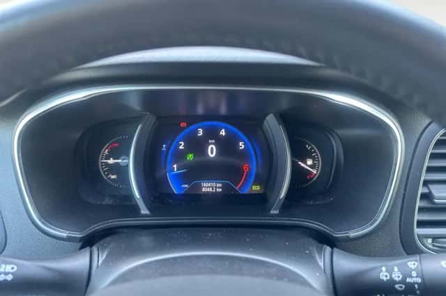 Renault Mégane (2018) thumbnail 23