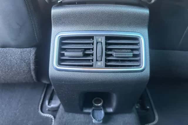 Renault Mégane (2018) thumbnail 31