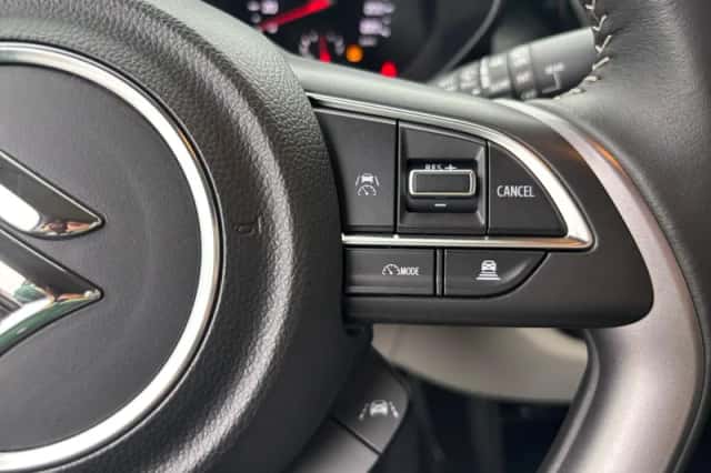 Suzuki Swift (2025) thumbnail 17
