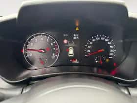Suzuki Swift (2025) thumbnail 18