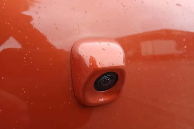Suzuki Swift (2025) thumbnail 11