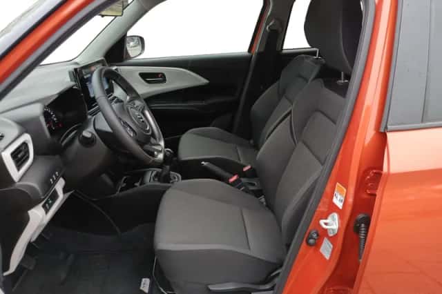 Suzuki Swift (2025) thumbnail 18