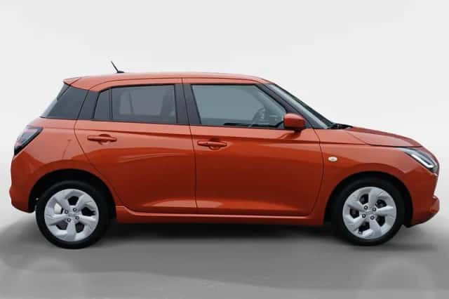 Suzuki Swift (2025) thumbnail 4
