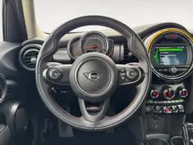 MINI Cooper (2020) thumbnail 16