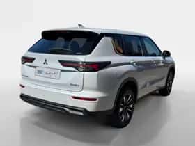 Mitsubishi Outlander (2026) thumbnail 4