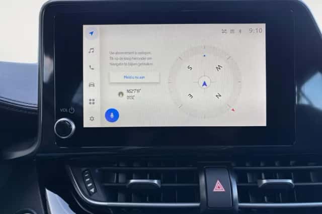 Toyota C-HR (2023) thumbnail 20