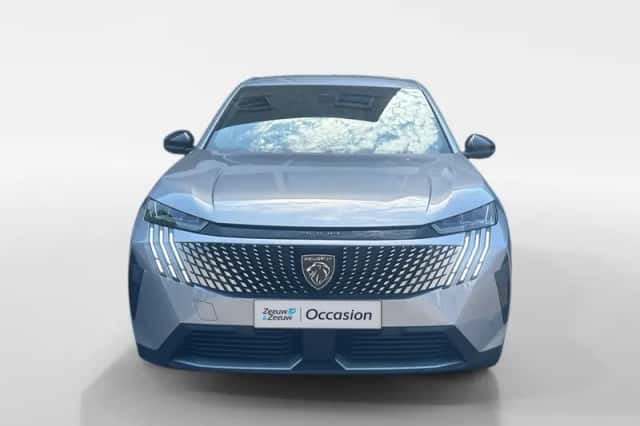 Peugeot 3008 (2024) thumbnail 2