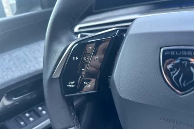Peugeot 3008 (2024) thumbnail 18