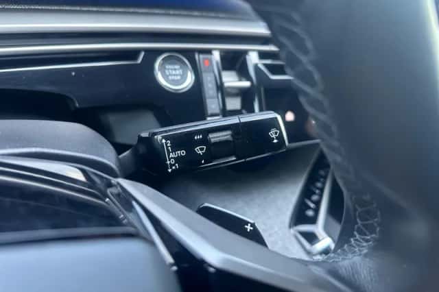Peugeot 3008 (2024) thumbnail 23