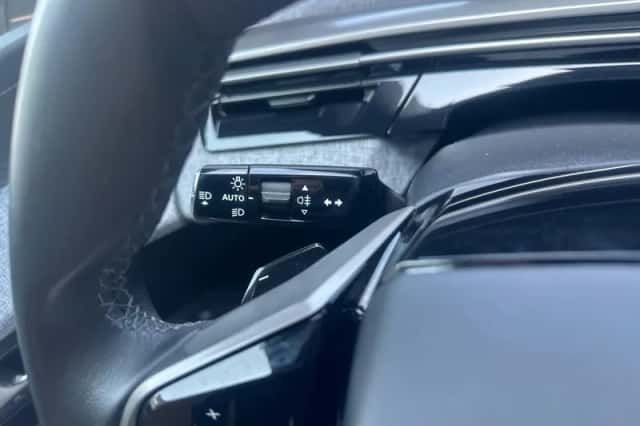 Peugeot 3008 (2024) thumbnail 24