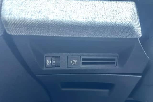 Peugeot 3008 (2024) thumbnail 26