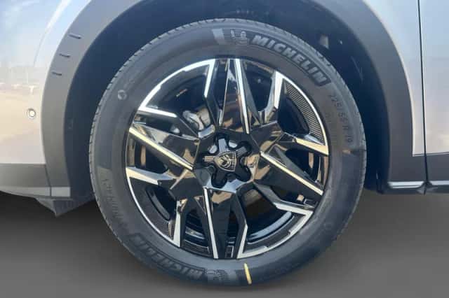 Peugeot 3008 (2024) thumbnail 7