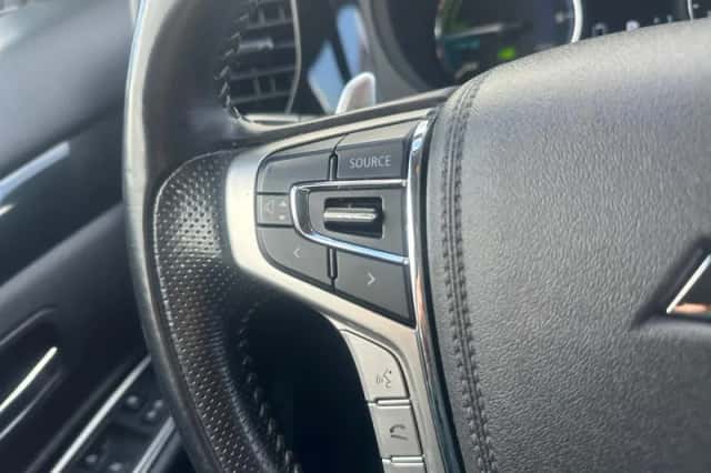 Mitsubishi Outlander (2021) thumbnail 19
