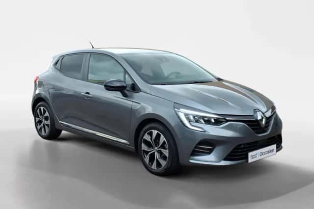 Renault Clio (2023) thumbnail 3