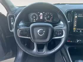 Volvo XC40 (2020) thumbnail 16