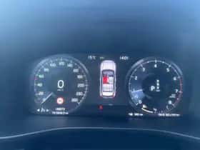 Volvo XC40 (2020) thumbnail 19